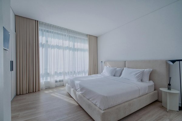 Comment choisir une croisière qui propose des excursions pour découvrir les temples bouddhistes en Bhoutan?